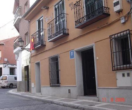 نافالكارنيرو Hostal Cruz Verde المظهر الخارجي الصورة
